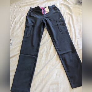 Figs XS Yola skinny scrubs